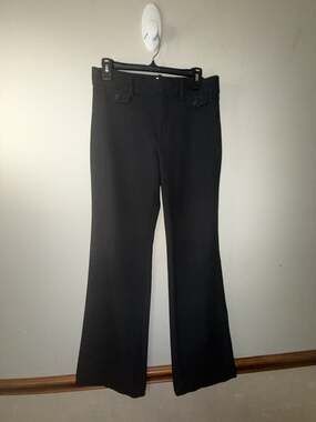 GAP Women's Black Dress Pants with Decorative Front Pockets, Size 8 Short